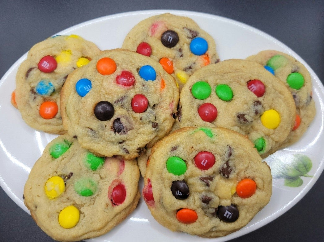 M&amp;M Cookies – The Craving Haven