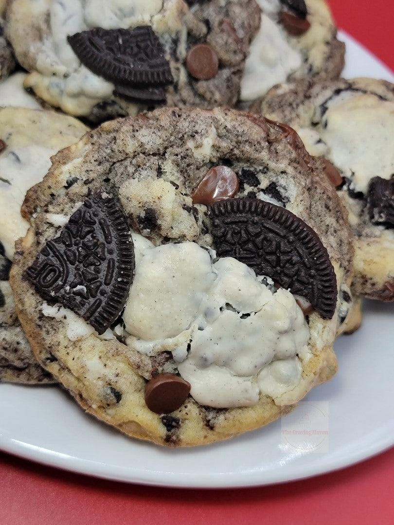 Cookies & Cream Cookies